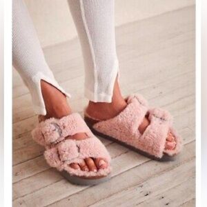 Birkenstock Papillio Arizona Teddy Big Buckle Sandals.